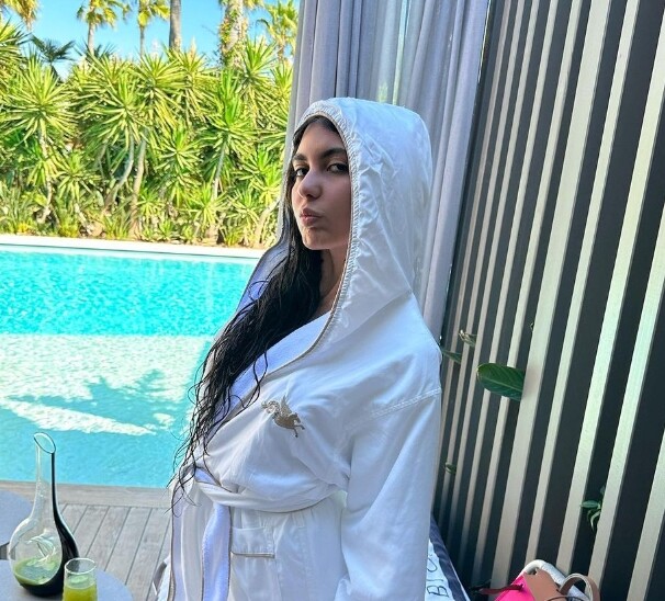 Bahar Candan ve Nihal Candan neden gözaltına alındı? SON DAKİKA HABERİ... Bahar Candan ile Nihal Candan'ın suçu ne, neden gözaltına alındılar?