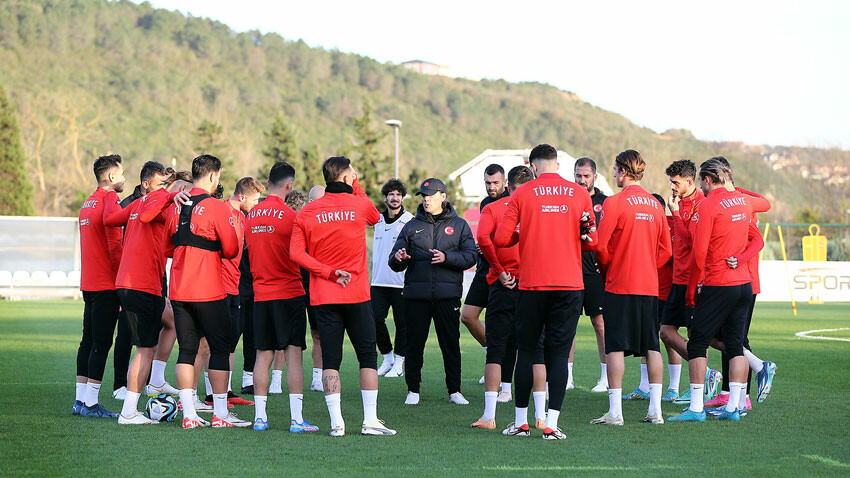 A Milli Takım Almanya maçı hazırlıklarını sürdürdü