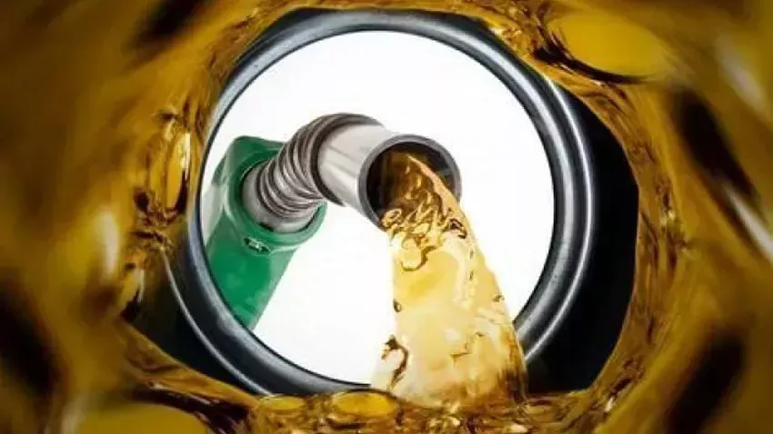 Dizel araç sahiplerine müjde! Motorine beklenen indirim geldi: İşte akaryakıt fiyatlarında son durum  Motorine beklenen indirim geldi