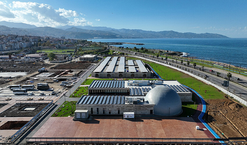 Özdemir Bayraktar'ın adı memleketi Trabzon'da açılan bilim merkeziyle yaşatılacak Özdemir Bayraktar Planetaryum ve Bilim Merkezi