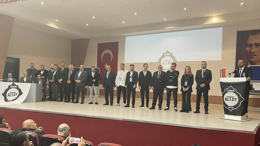 Altay'ın yeni başkanı Murat Pervane oldu! 'Altay Vefa Yılı' ilan edilecek Altay'ın yeni başkanı Murat Pervane oldu! 'Altay Vefa Yılı' ilan edilecek