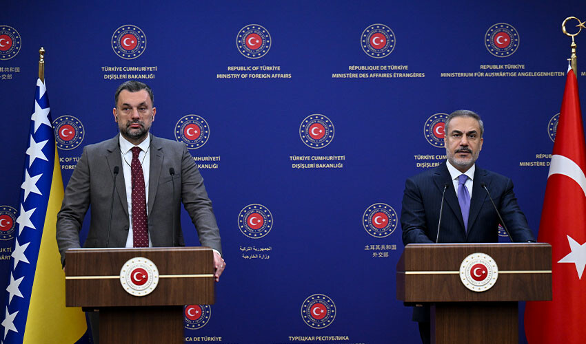 Bakan Fidan'dan Batı'ya Gazze çağrısı: Bu insanlık suçuna dahil olmamaya çağırıyorum Bakan Fidan'dan Batı'ya Gazze çağrısı: Bu insanlık suçuna dahil olmamaya çağırıyorum