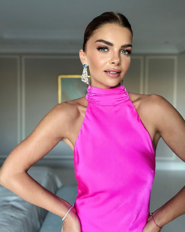 49 kiloya düşen Pelin Karahan nasıl zayıfladığını anlattı 49 kiloya düşen Pelin Karahan nasıl zayıfladığını anlattı