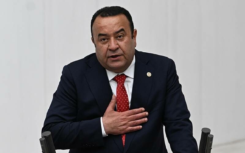 İYİ Parti’de yaprak dökümü! Ankara milletvekili Adnan Beker istifa etti İYİ Parti’de yaprak dökümü! Ankara milletvekili Adnan Beker istifa etti