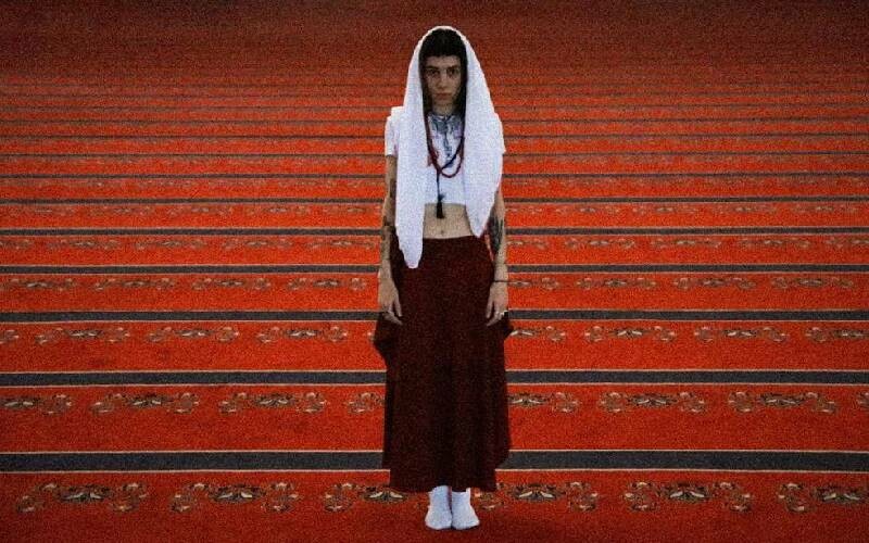 Kocatepe Camii’nde moda çekimine beraat Kocatepe Camii’nde moda çekimine beraat