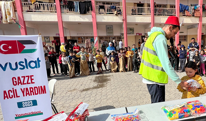 Vuslat Derneği Gazze’deki çocuklar için etkinlik düzenledi