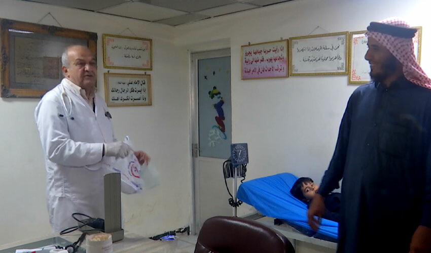 Iraklı doktordan Gazze için anlamlı hareket: Muayene ücreti almıyor Iraklı doktordan Gazze için anlamlı hareket: Muayene ücreti almıyor