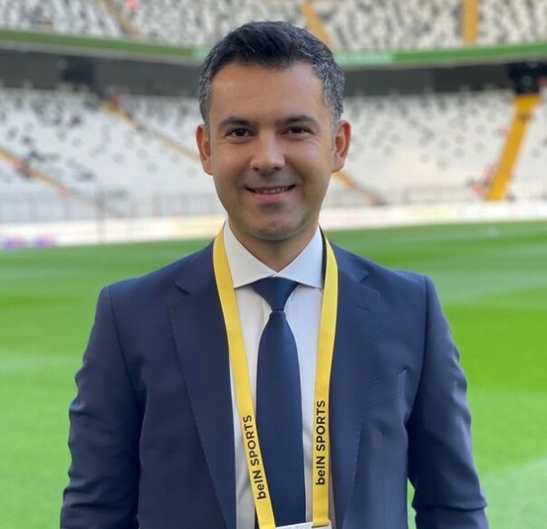 Galler Türkiye maçı spikeri kim? Galler Türkiye maçını anlatan kim, kim anlatıyor? Galler Türkiye maçı spikeri kim? Galler Türkiye maçını anlatan kim, kim anlatıyor?