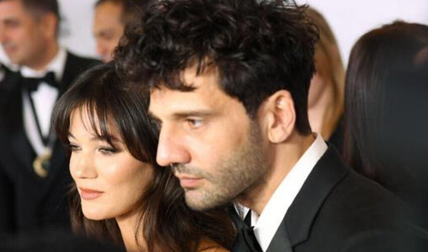 Kaan Urgancıoğlu’nun Emmy Ödülleri’ndeki imajına yorum yağdı: Yataktan kalkıp gelmiş gibi Kaan Urgancıoğlu’nun Emmy Ödülleri’ndeki imajına yorum yağdı: Yataktan kalkıp gelmiş gibi