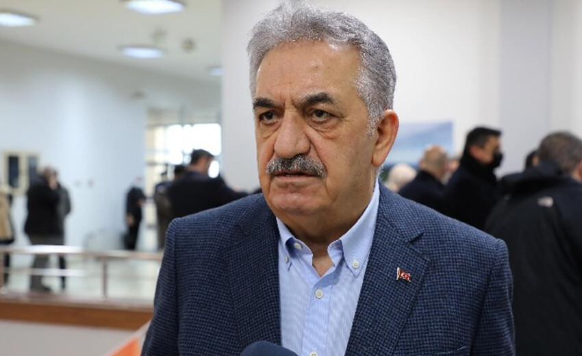 AK Parti'den Özgür Özel'e sert tepki: CHP'de değişmeyen tek şey demokrasiye olan inançsızlıktır AK Parti'den Özgür Özel'e sert tepki: CHP'de değişmeyen tek şey demokrasiye olan inançsızlıktır