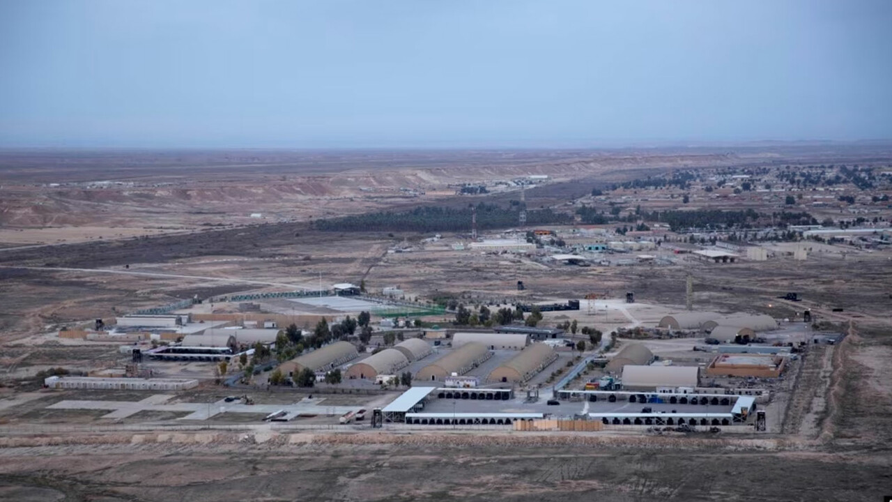 Irak'taki ABD üssüne balistik füzeli saldırı: 8 asker yaralandı Irak'taki ABD üssüne balistik füzeli saldırı: 8 asker yaralandı