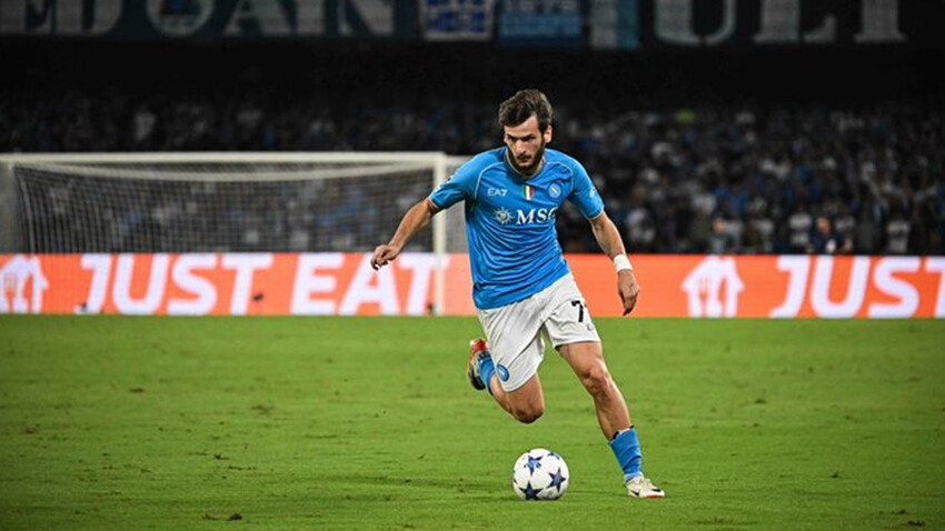 Khvicha Kvaratskhelia Chelsea'nin gündeminde! Napoli Serie A rekorunu kırabilir Khvicha Kvaratskhelia Chelsea'nin gündeminde! Napoli Serie A rekorunu kırabilir