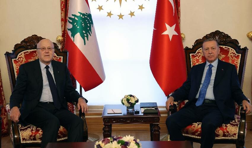 Cumhurbaşkanı Erdoğan Dolmabahçe’de Lübnan Başbakanı Mikati ile görüştü Cumhurbaşkanı Erdoğan Dolmabahçe’de Lübnan Başbakanı Mikati ile görüştü