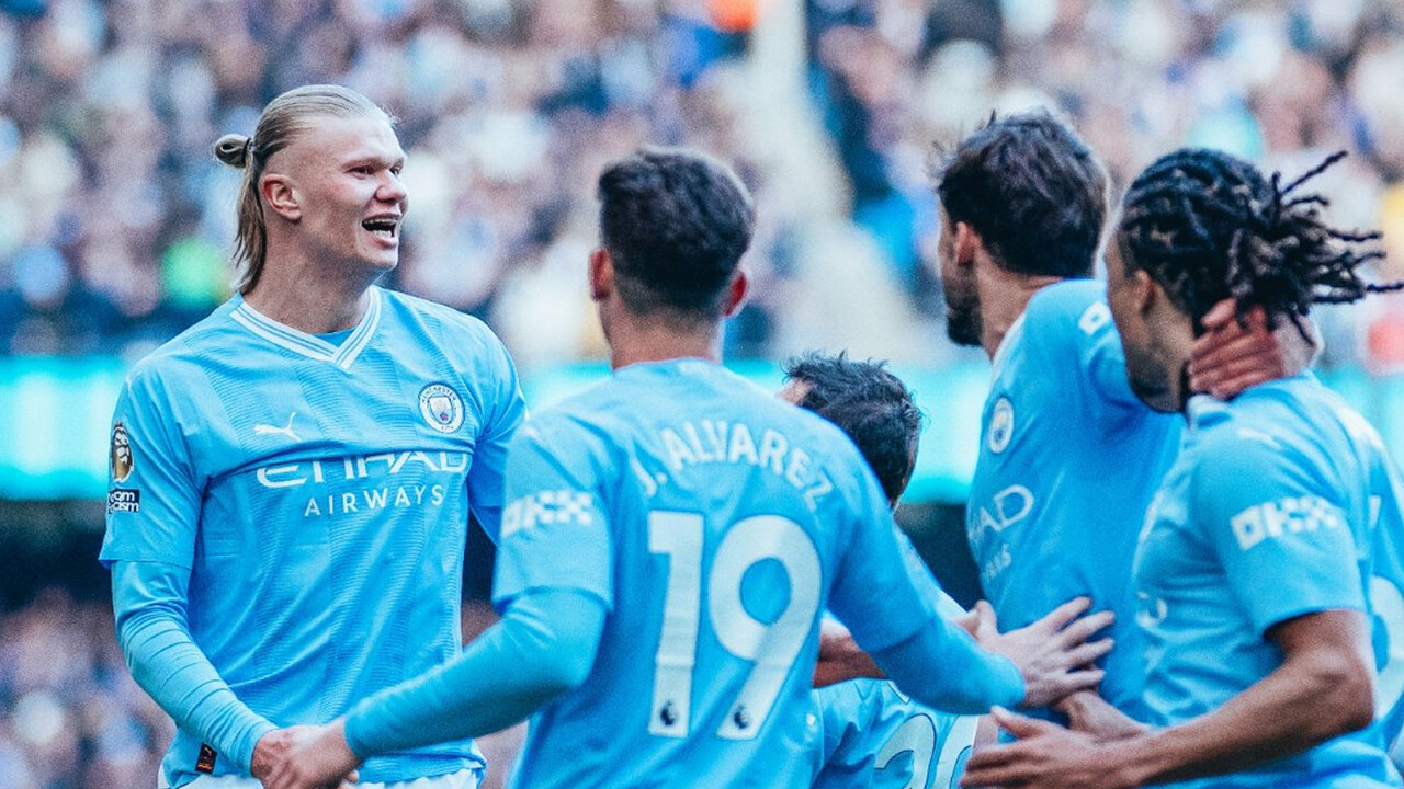 Erling Haaland Premier League&#039;in en hızlı golcüsü oldu! Manchester City - Liverpool (1-1 ÖZET)