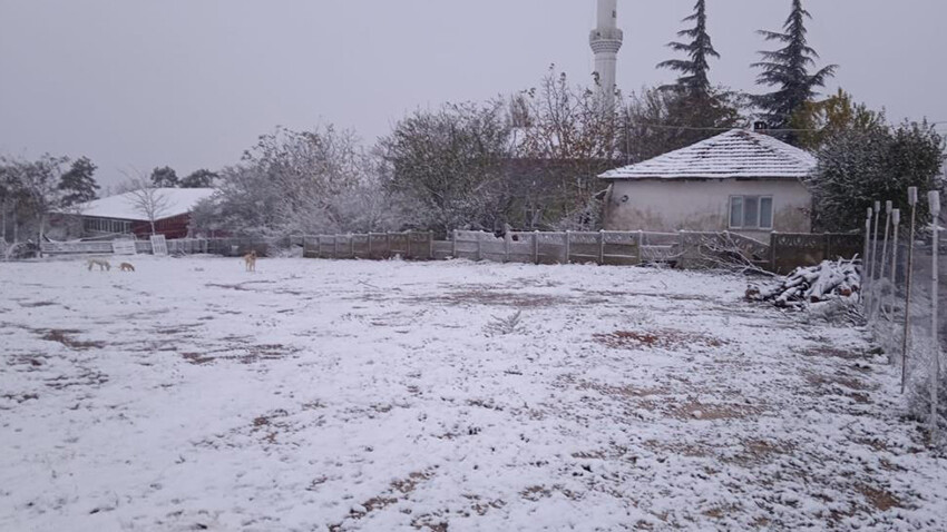 Trakya'da yağış başladı; İstanbul'a kar geliyor! AKOM alarmda… Trakya'da yağış başladı; İstanbul'a kar geliyor! AKOM alarmda…
