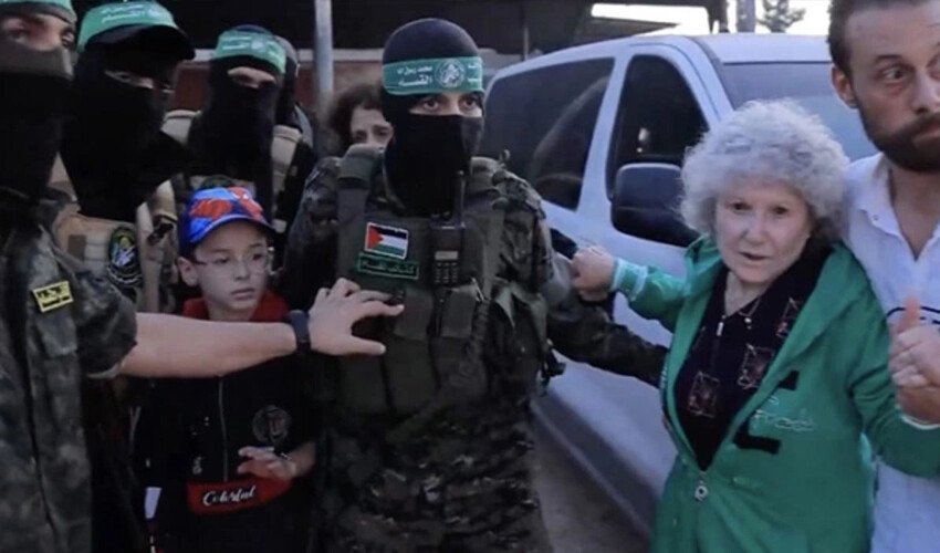 Rehine takasında 4. gün! Hamas 11 İsrailli'yi daha serbest bıraktı Rehine takasında 4. gün! Hamas 11 İsrailli'yi daha serbest bıraktı