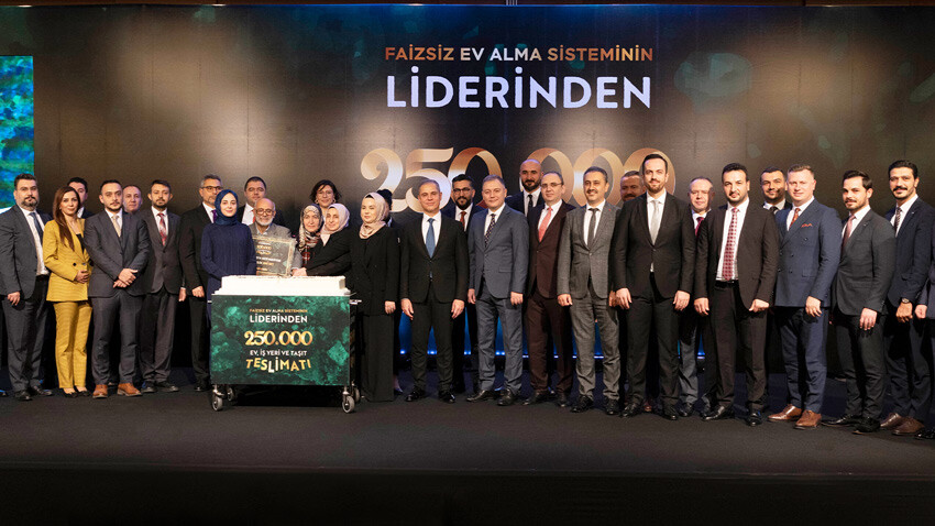 Eminevim gerçekleştirdiği teslimatlarla 250 binden fazla ailenin yüzünü güldürdü Eminevim gerçekleştirdiği teslimatlarla 250 binden fazla ailenin yüzünü güldürdü
