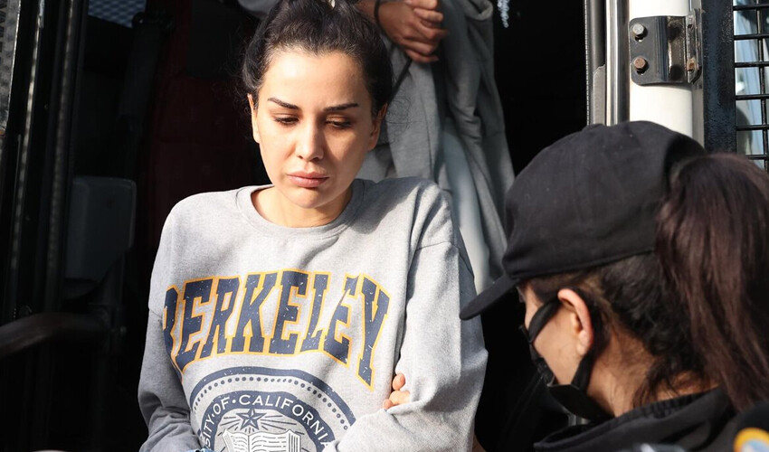 Cezaevindeki Dilan Polat’tan mektup var: İntihar iddiaları sonrası sessizliğini bozdu Cezaevindeki Dilan Polat’tan mektup var: İntihar iddiaları sonrası sessizliğini bozdu