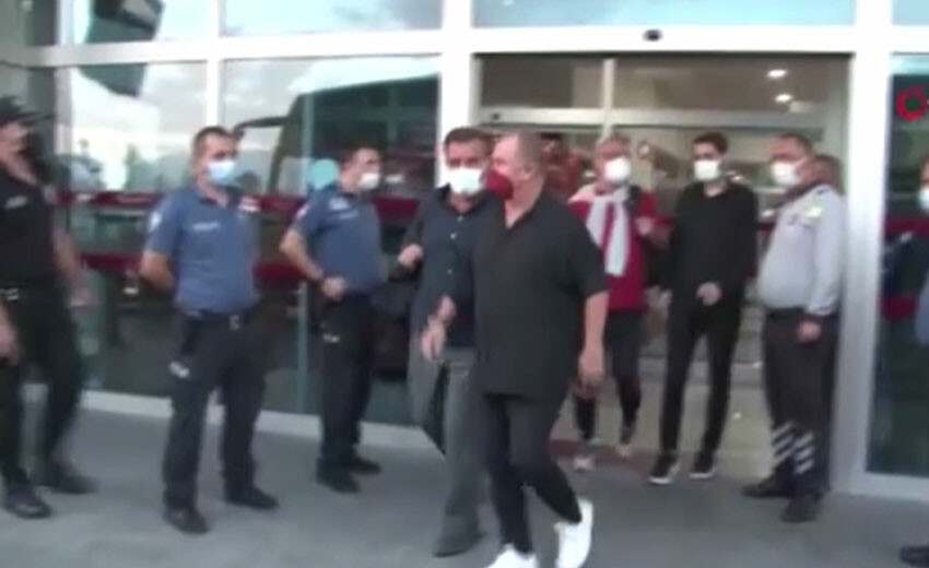 Seçil Erzan mağdurları çoğalıyor! İş adamı her şeyi anlattı...'Fatih Terim fonunun gerçek olduğuna inanıyordum' Seçil Erzan mağdurları çoğalıyor! İş adamı her şeyi anlattı...'Fatih Terim fonunun gerçek olduğuna inanıyordum'