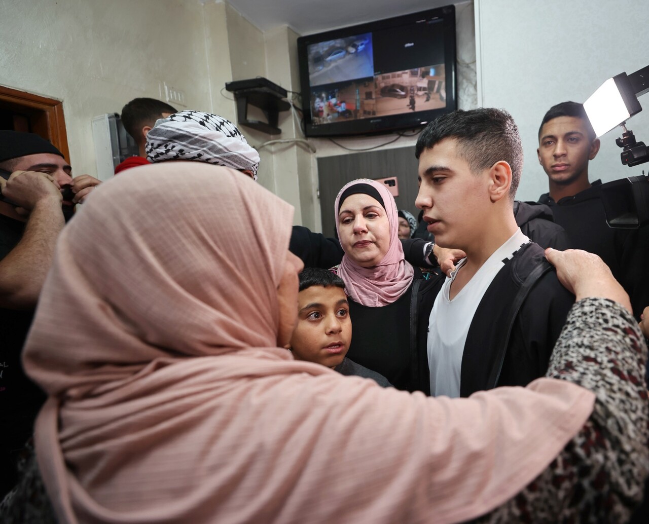 14 yaşındaki Filistinli esir Al-Salayma serbest bırakıldı 14 yaşındaki Filistinli esir Al-Salayma serbest bırakıldı