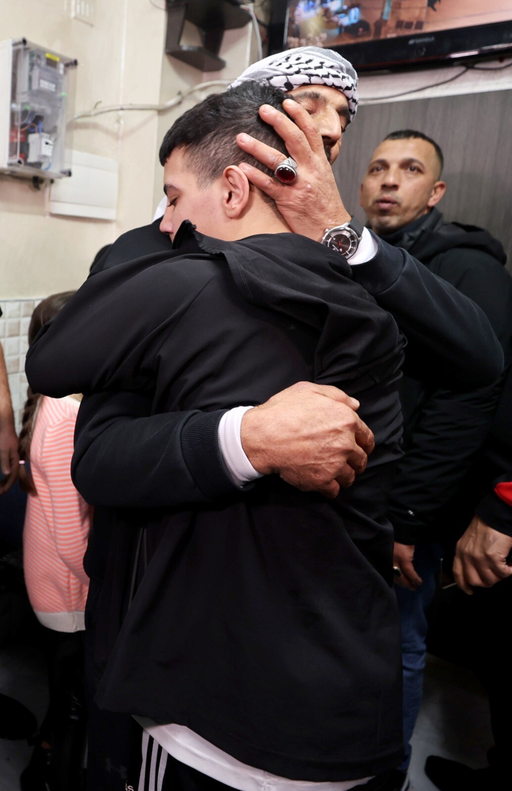14 yaşındaki Filistinli esir Al-Salayma serbest bırakıldı 14 yaşındaki Filistinli esir Al-Salayma serbest bırakıldı