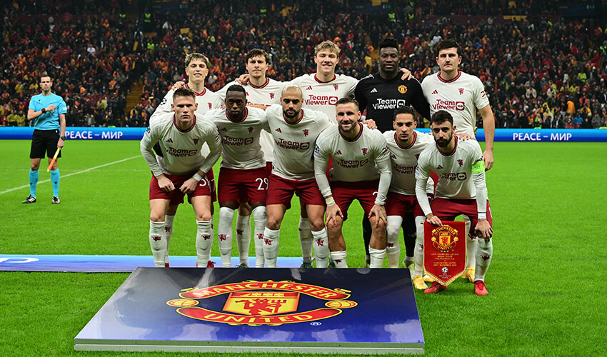 Galatasaray'ı öven İngilizler atmosfere hayran kaldı! 'Fırtınalı İstanbul cehennemi' Galatasaray'ı öven İngilizler atmosfere hayran kaldı! 'Fırtınalı İstanbul cehennemi'