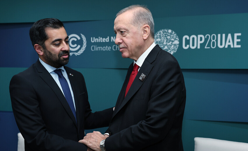 Cumhurbaşkanı Erdoğan’dan BAE'de yoğun diplomasi trafiği: Çok sayıda liderle görüştü Cumhurbaşkanı Erdoğan’dan BAE'de yoğun diplomasi trafiği: Çok sayıda liderle görüştü