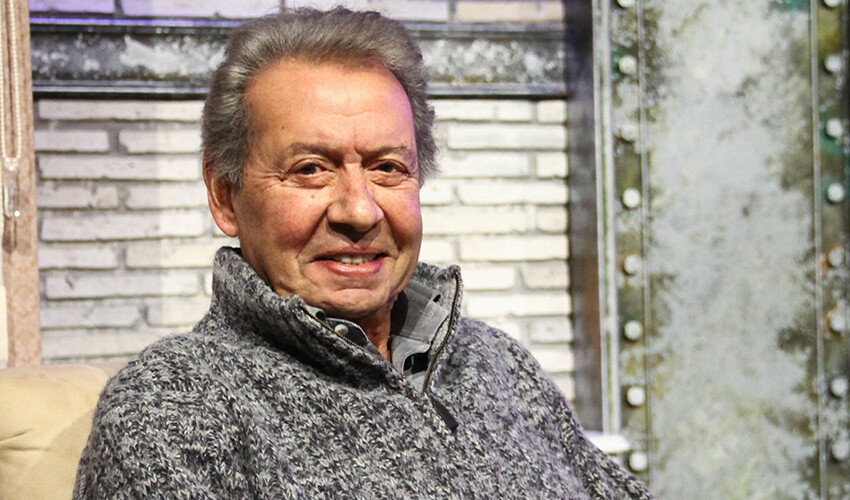 Nurseli İdiz'den öğretmeni Can Gürzap'a veda! Sözleri yürek burktu Nurseli İdiz'den öğretmeni Can Gürzap'a veda! Sözleri yürek burktu