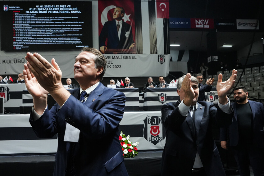 Başkan adayları son mesajlarını Türkiye aracılığıyla verdi: Aşk Beşiktaş! Başkan adayları son mesajlarını Türkiye aracılığıyla verdi: Aşk Beşiktaş!