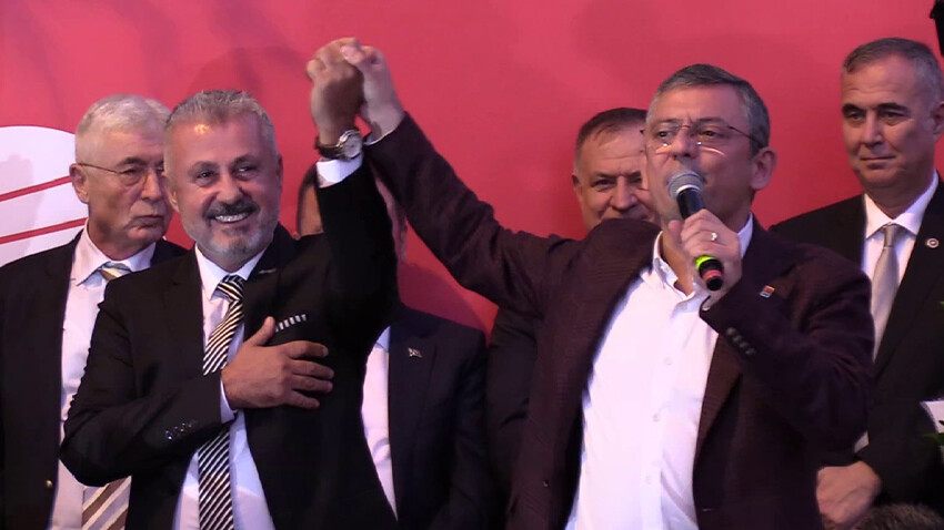 Özgür Özel, yerel seçim için ilk adayını açıkladı! Özgür Özel, yerel seçim için ilk adayını açıkladı!