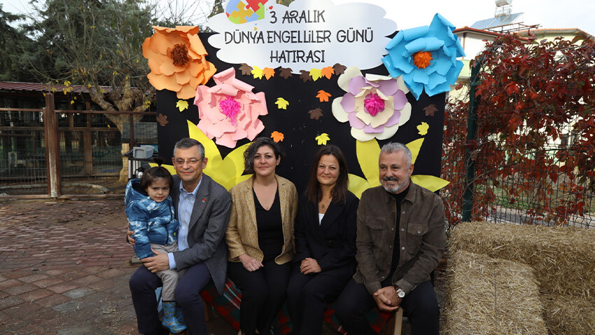 Özgür Özel, yerel seçim için ilk adayını açıkladı! Özgür Özel, yerel seçim için ilk adayını açıkladı!