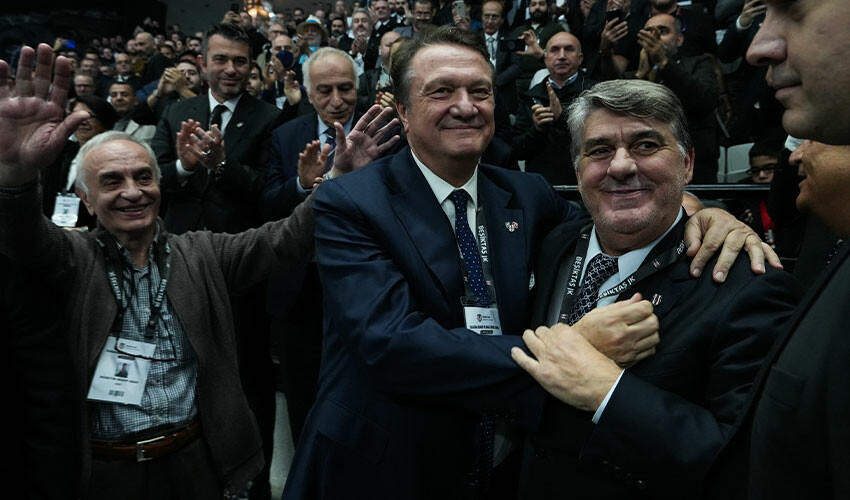 Beşiktaş 35. kulüp başkanını seçiyor! Serdal Adalı ve Hasan Arat yarışıyor Beşiktaş 35. kulüp başkanını seçiyor! Serdal Adalı ve Hasan Arat yarışıyor