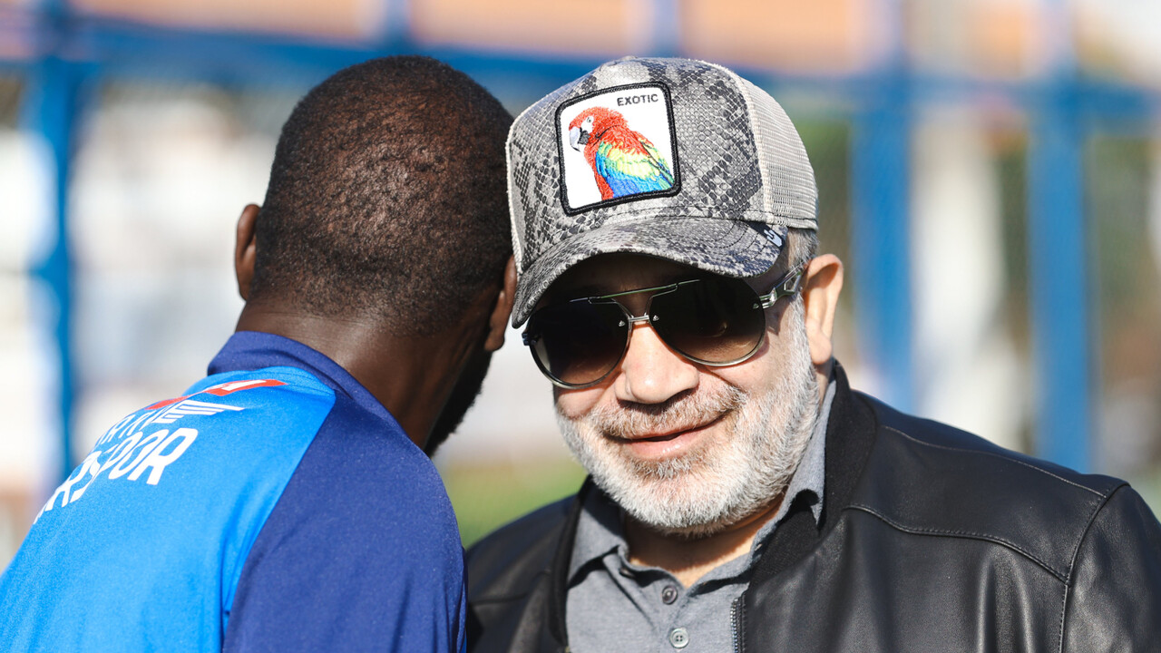 Adana Demirspor dünya yıldızını takımın başına getirmek istiyor Adana Demirspor dünya yıldızını takımın başına getirmek istiyor