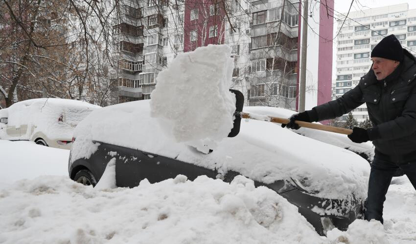 Avrupa kara kışa teslim! Rusya'da termometreler eski 56 dereceyi gösterdi Avrupa kara kışa teslim! Rusya'da termometreler eski 56 dereceyi gösterdi