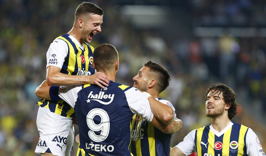 Fenerbahçe - Sivasspor muhtemel 11'ler | 2 yıldız formasına kavuşuyor Fenerbahçe - Sivasspor muhtemel 11'ler | 2 yıldız formasına kavuşuyor