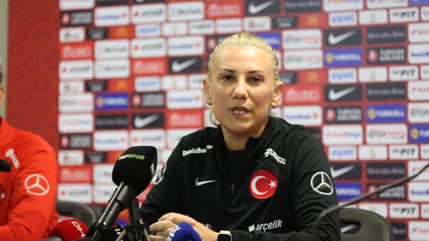 A Milli Kadın Futbol Takımı Gürcistan'ı da yenerek 6'da 6 yapmak istiyor A Milli Kadın Futbol Takımı Gürcistan'ı da yenerek 6'da 6 yapmak istiyor