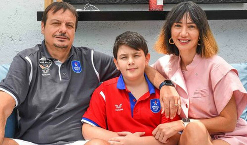 Ergin Ataman'dan itiraf: 'Galatasaraylı ol' diyorum Beşiktaş'tan vazgeçmiyor Ergin Ataman'dan itiraf: 'Galatasaraylı ol' diyorum Beşiktaş'tan vazgeçmiyor