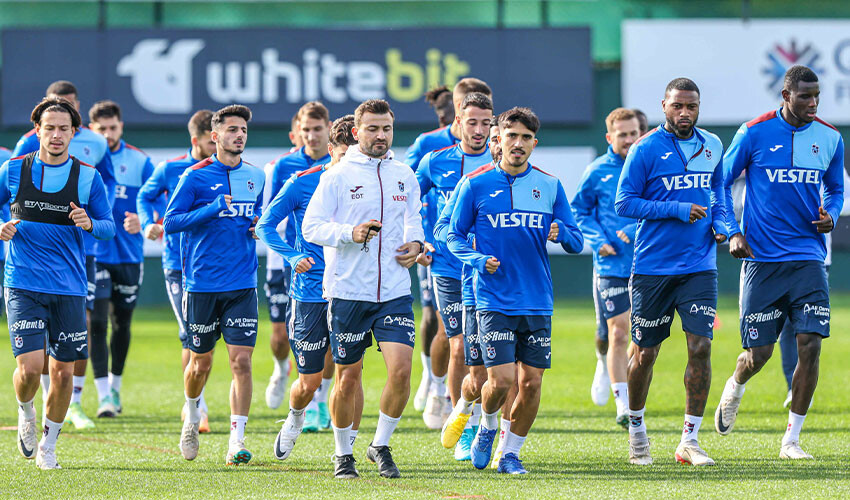 Abdullah Avcı telefona gelen mesajı paylaştı! Trabzonspor camiasına ilk kez açıkladı Abdullah Avcı telefona gelen mesajı paylaştı! Trabzonspor camiasına ilk kez açıkladı