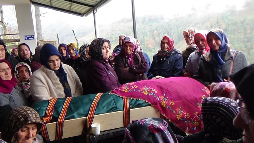 Perihan Dikbaş'ı öldüren 85'lik maganda tutuklandı Perihan Dikbaş'ı öldüren 85'lik maganda tutuklandı