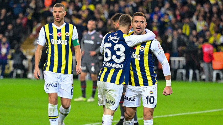 Henüz 25 maça çıktı! Szymanski, adını Fenerbahçe tarihine yazdırdı Henüz 25 maça çıktı! Szymanski, adını Fenerbahçe tarihine yazdırdı