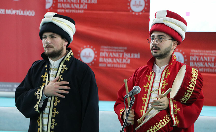 Diyanet İşleri Başkanı Erbaş: İnsanları karanlıklardan aydınlığa çıkarma vasıtasıdır Kur'an-ı Kerim Diyanet İşleri Başkanı Erbaş: İnsanları karanlıklardan aydınlığa çıkarma vasıtasıdır Kur'an-ı Kerim