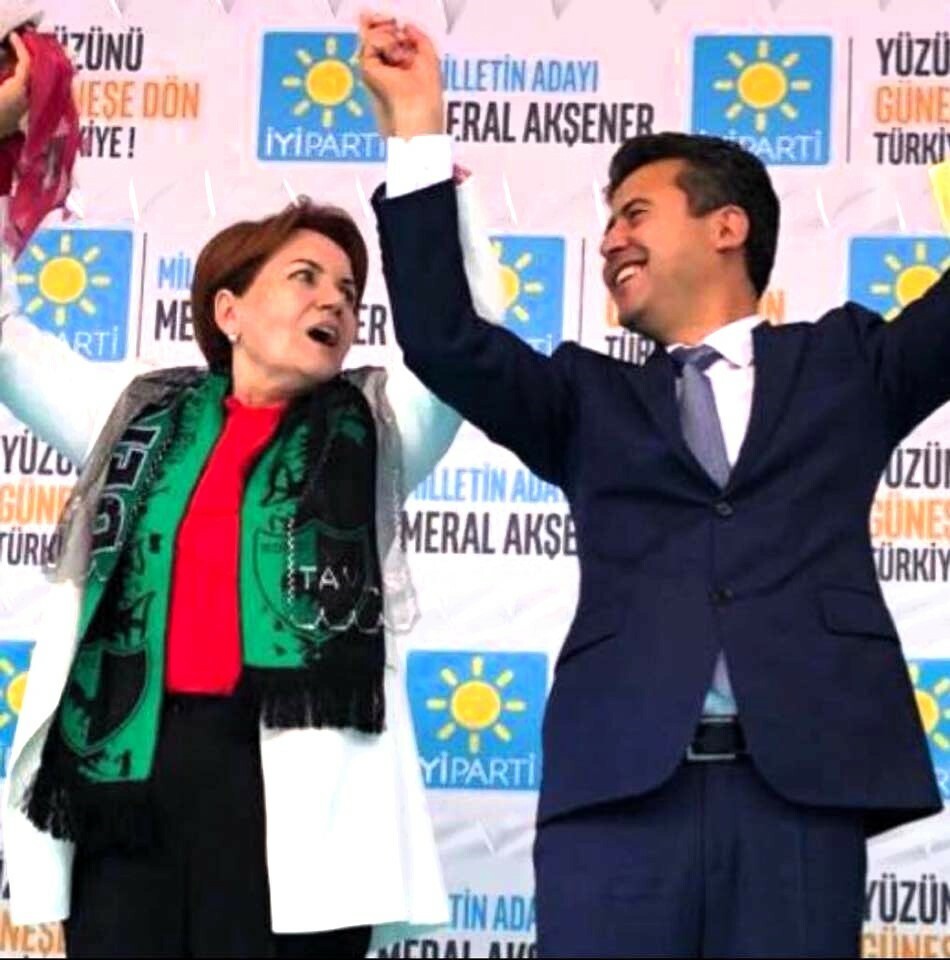 CHP'nin ittifak teklifini veto eden İYİ Parti'de üst düzey istifa! CHP'nin ittifak teklifini veto eden İYİ Parti'de üst düzey istifa!