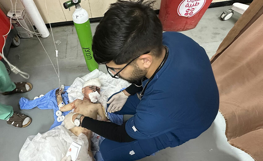 Avusturyalı profesör Batı'nın iki yüzlülüğünü ifşa etti: İsrail'in nükleer silahlarına göz yumuyor Avusturyalı profesör Batı'nın iki yüzlülüğünü ifşa etti: İsrail'in nükleer silahlarına göz yumuyor