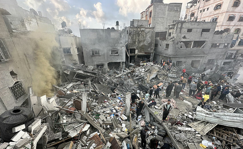 Avusturyalı profesör Batı'nın iki yüzlülüğünü ifşa etti: İsrail'in nükleer silahlarına göz yumuyor Avusturyalı profesör Batı'nın iki yüzlülüğünü ifşa etti: İsrail'in nükleer silahlarına göz yumuyor