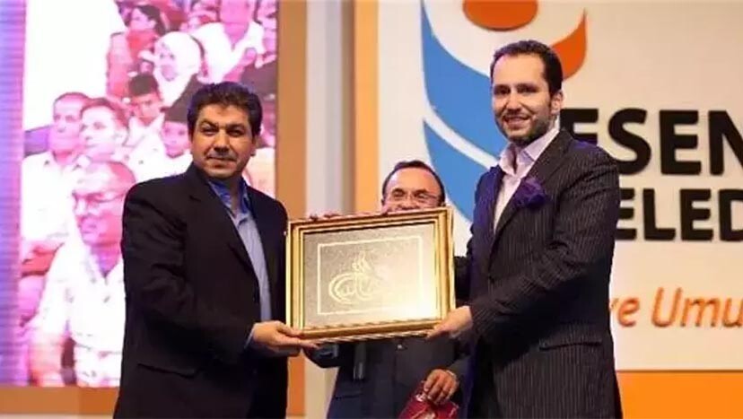 Yeniden Refah Partisi, AK Parti'ye destek şartını açıkladı! İstanbul için önerilen isim dikkat çekti Yeniden Refah Partisi, AK Parti'ye destek şartını açıkladı! İstanbul için önerilen isim dikkat çekti