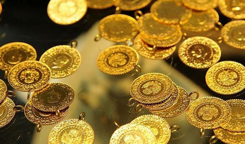 Altında boğa için kritik seviye… Al sat yapanlar dikkat! Ünlü ekonomist beklediği rekoru açıkladı, uzun vadeli altın yatırımcıları ne yapmalı?