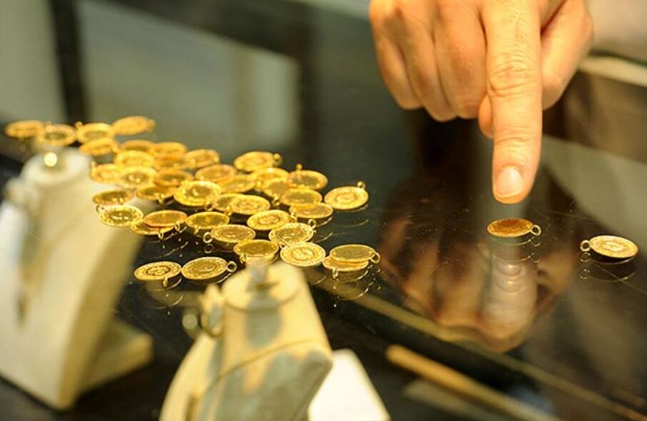 Altın'da Gram mı, Çeyrek mi, Cumhuriyet mi? İslam Memiş'ten Altın Yatırım Tavsiyeleri! Altın'da Gram mı, Çeyrek mi, Cumhuriyet mi? İslam Memiş'ten Altın Yatırım Tavsiyeleri! - 2. Resim