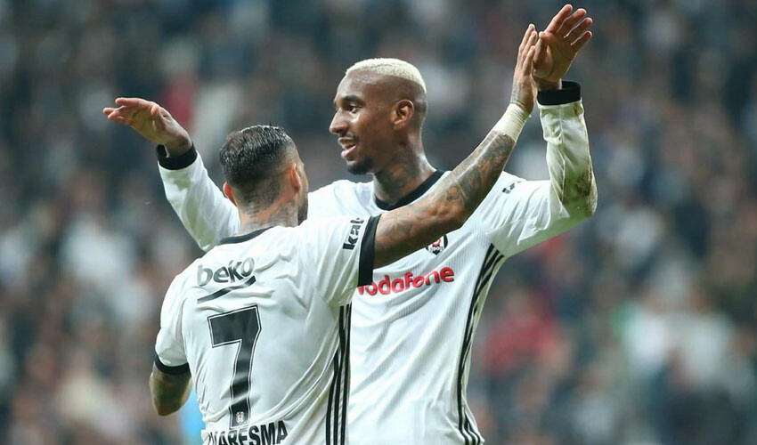 Quaresma hayali gerçekleşiyor! İstanbul'a gelen Portekizli yıldız 'evet' dedi Quaresma hayali gerçekleşiyor! İstanbul'a gelen Portekizli yıldız 'evet' dedi