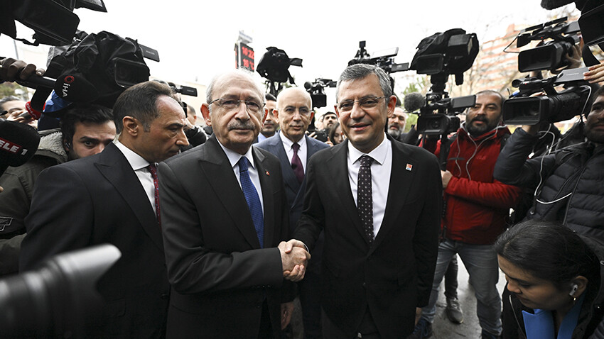 Kılıçdaroğlu'ndan Özel'e övgü: Çok çalışıyorsunuz, yakından takip ediyorum