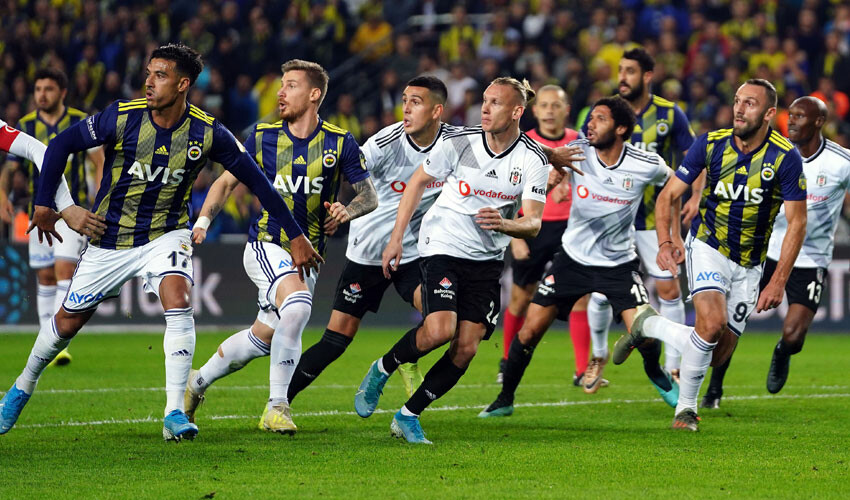İlk 11'ler belli oldu! Beşiktaş - Fenerbahçe derbisinde geri sayım İlk 11'ler belli oldu! Beşiktaş - Fenerbahçe derbisinde geri sayım